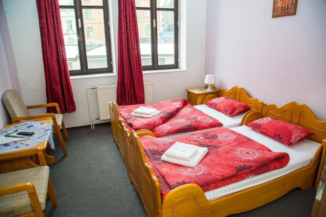 Hotel U Mesta Prahy 纳霍德 外观 照片