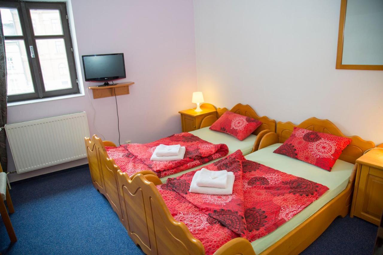 Hotel U Mesta Prahy 纳霍德 外观 照片